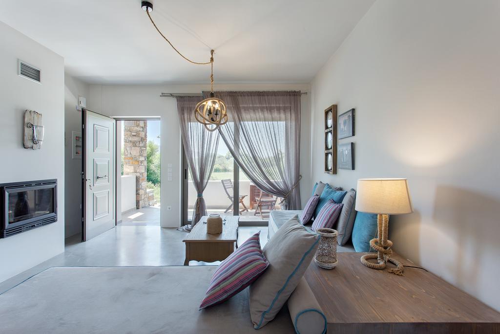 Evais Boutique Houses & Luxury Suites Karystos  Exterior photo