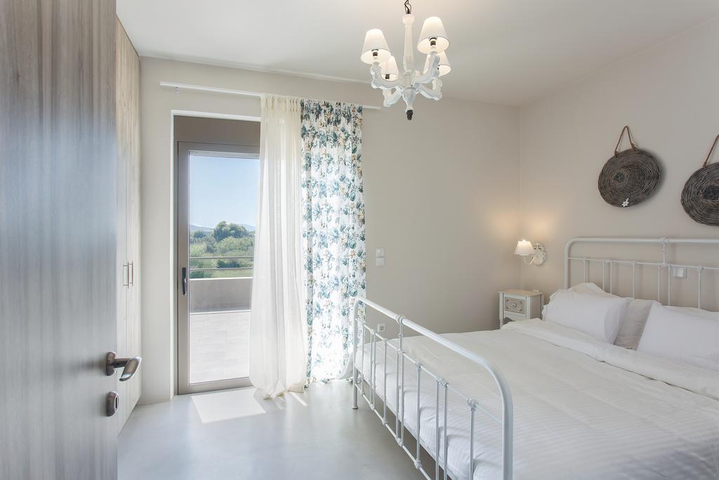 Evais Boutique Houses & Luxury Suites Karystos  Exterior photo